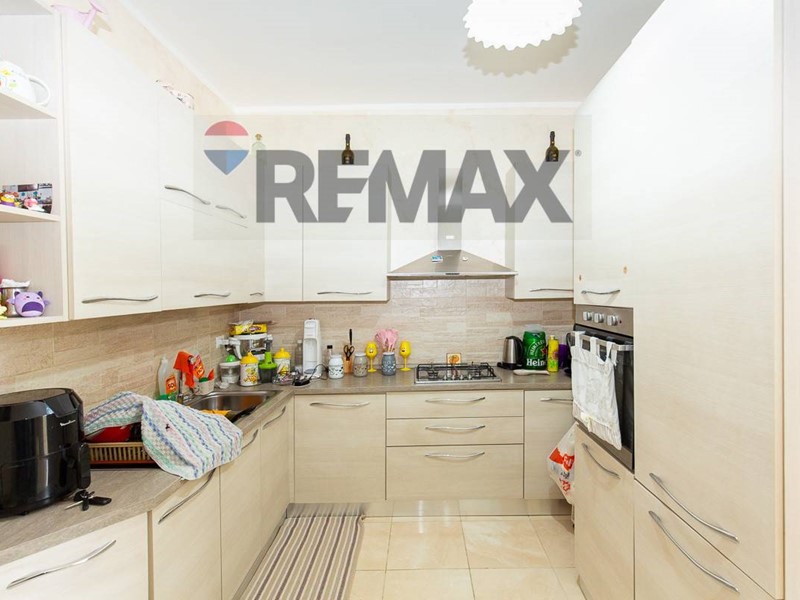 Quadrilocale in Vendita a Catania, 58'000&euro;, 84 m²