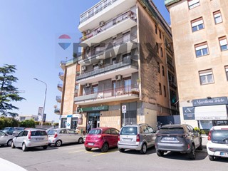 Appartamento in Vendita a Gravina di Catania, 159'000&euro;, 143 m²