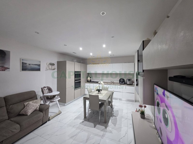 Appartamento in Vendita a Saviano, 245'000&euro;, 268 m²