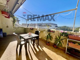 Attico in Vendita a Roma, 219'000&euro;, 45 m²