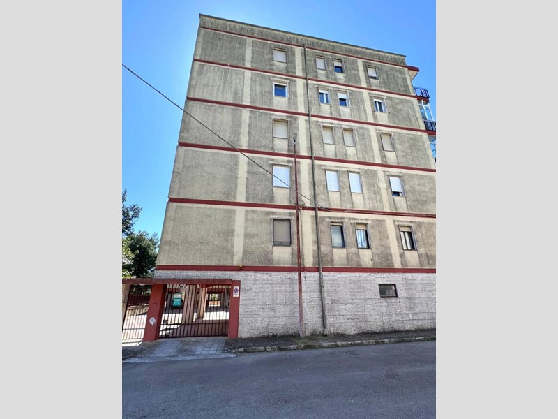 Quadrilocale in Vendita a Galatina, 59'000&euro;, 110 m²