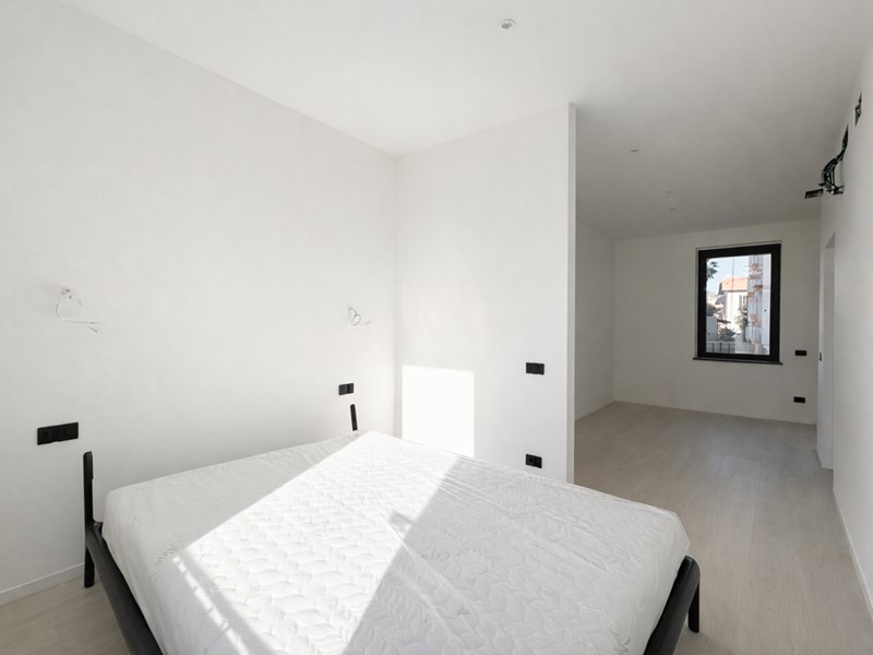 Monolocale in Vendita a Arona, 150'000&euro;, 45 m², arredato