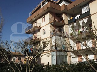 Appartamento in Vendita a Scalea, 110'000&euro;, 92 m², con Box