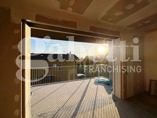 Quadrilocale in Vendita a Brescia, 460'000&euro;, 158 m², con Box