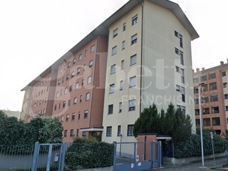 Trilocale in Vendita a Rozzano, 319'000&euro;, 101 m², arredato, con Box