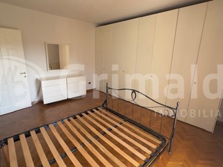 Quadrilocale in Affitto a Assisi, 750&euro;, 140 m², arredato, con Box