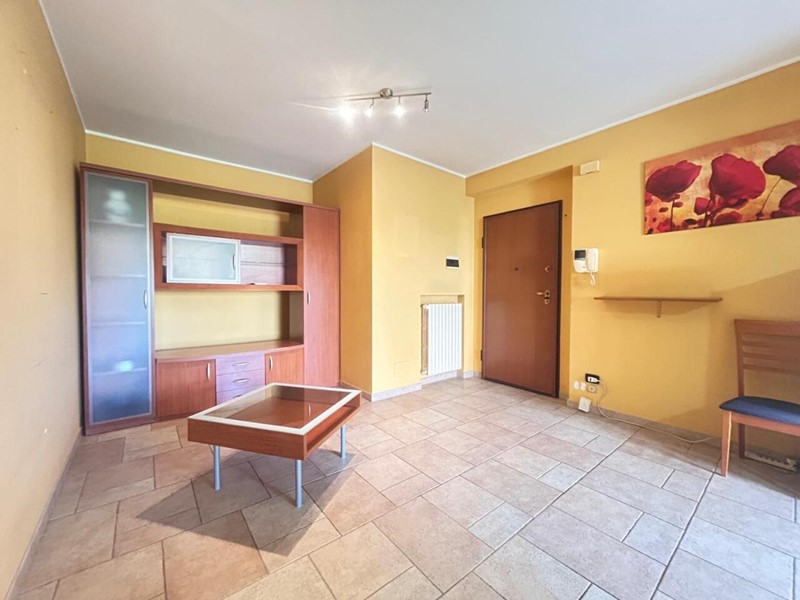 Appartamento in Affitto a Pescara, 650&euro;, 80 m², arredato, con Box