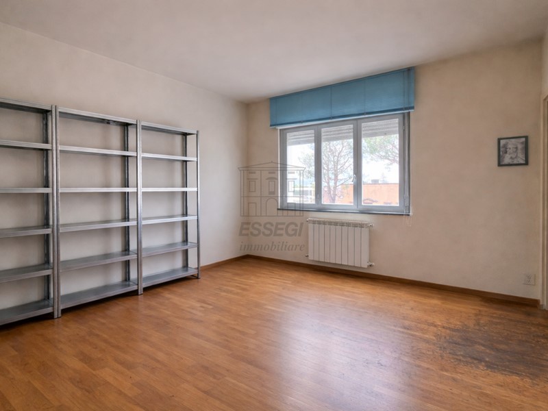 Trilocale in Vendita a Lucca, zona Nord, 220'000&euro;, 80 m²