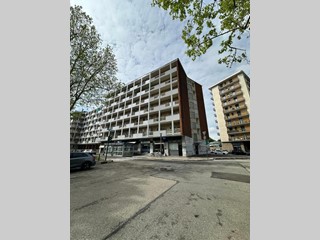 Appartamento in Vendita a Torino, 138'000&euro;, 90 m²