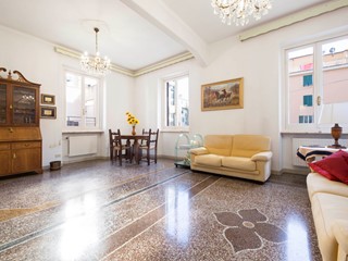 Appartamento in Vendita a Genova, zona Quarto, 247'000&euro;, 99 m²