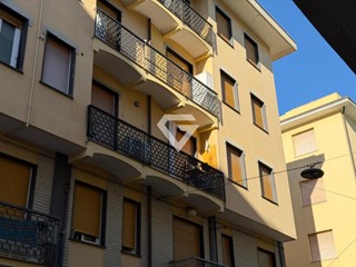 Trilocale in Vendita a Loano, 249'000&euro;, 55 m², arredato