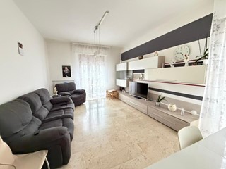 Appartamento in Vendita a Jesi, 175'000&euro;, 