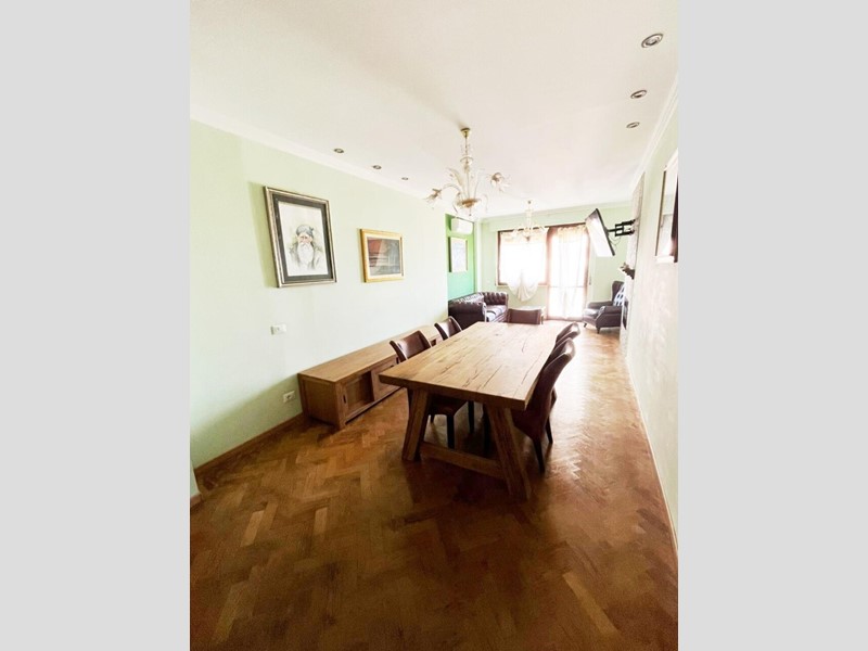 Appartamento in Affitto a Sassari, 900&euro;, 120 m², arredato