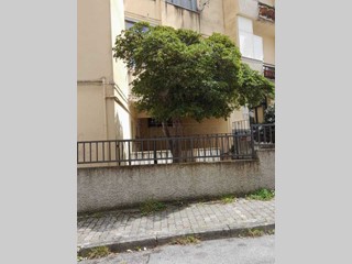 Trilocale in Vendita a Catanzaro, 43'000&euro;, 75 m²