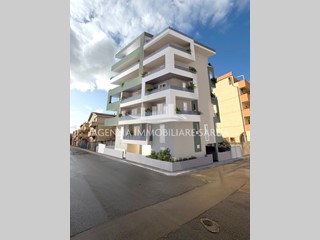Bilocale in Vendita a Alghero, 175'000&euro;, 50 m², con Box