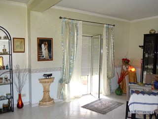 Appartamento in Vendita a Camporotondo Etneo, 129'000&euro;, 101 m², con Box
