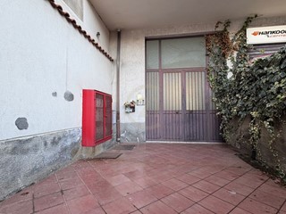 Mansarda in Vendita a Gravina di Catania, zona Centro, 79'000&euro;, 50 m²