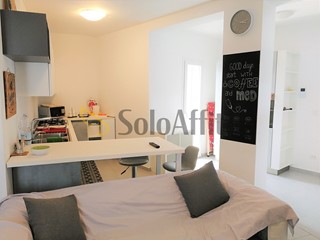 Quadrilocale in Affitto a Catanzaro, zona Lido Giovino, 2'500&euro;, 120 m², arredato