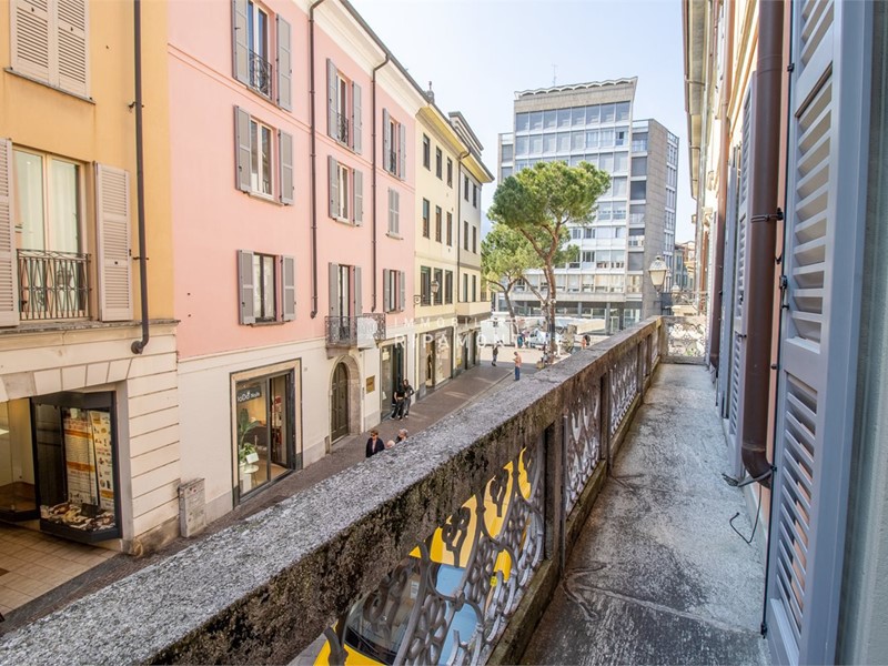 Trilocale in Vendita a Lecco, 370'000&euro;, 120 m²