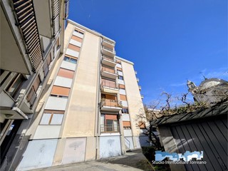 Quadrilocale in Vendita a Ivrea, 129'000&euro;, 107 m²