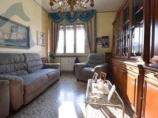 Quadrilocale in Vendita a Torino, 129'000&euro;, 101 m²