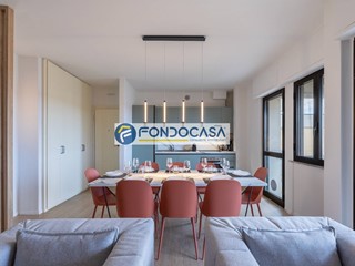 Quadrilocale in Vendita a Viareggio, 399'800&euro;, 116 m²