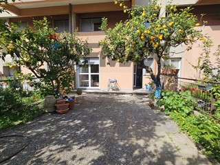 Appartamento in Vendita a Sestri Levante, 290'000&euro;, 105 m²