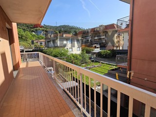 Quadrilocale in Vendita a Casarza Ligure, 210'000&euro;, 113 m²
