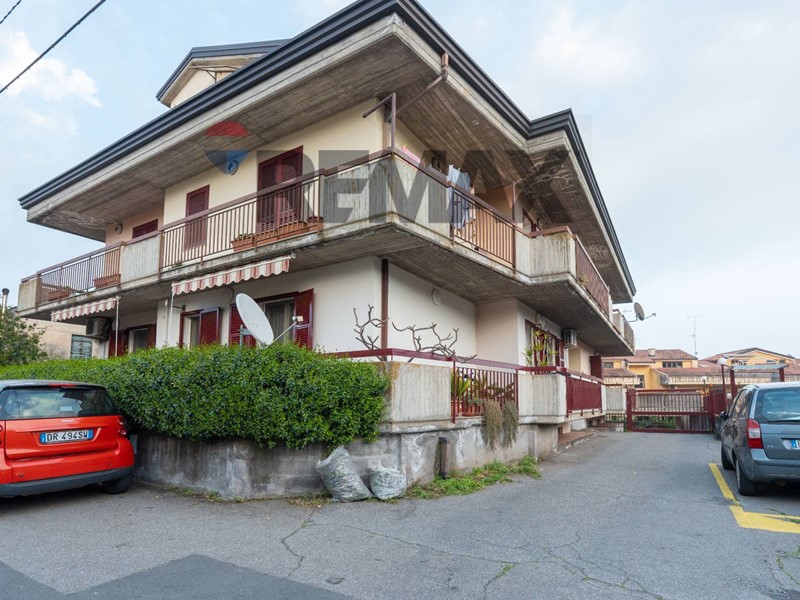 Appartamento in Vendita a Acireale, 175'000&euro;, 127 m²