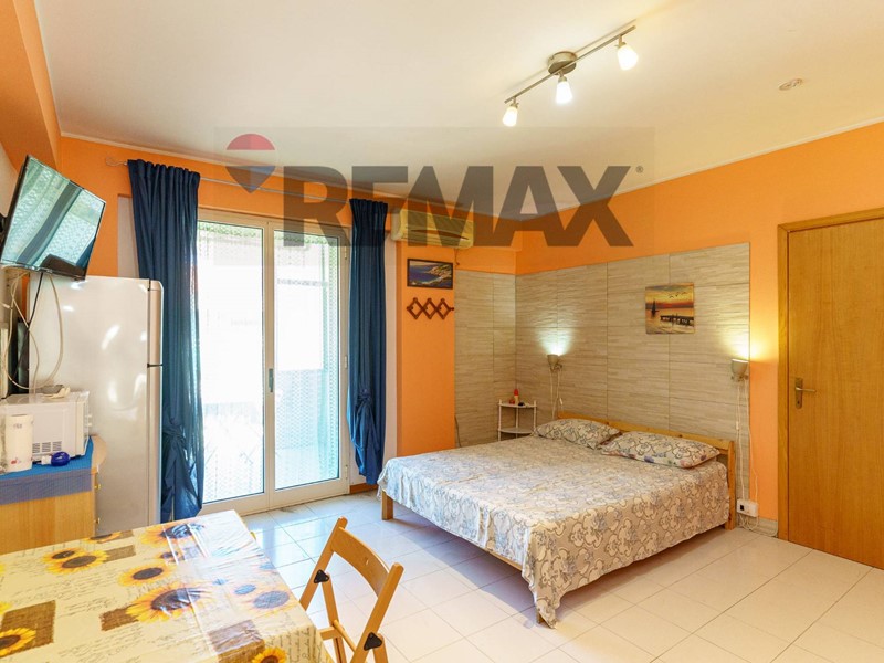 Monolocale in Vendita a Mascali, 60'000&euro;, 32 m²