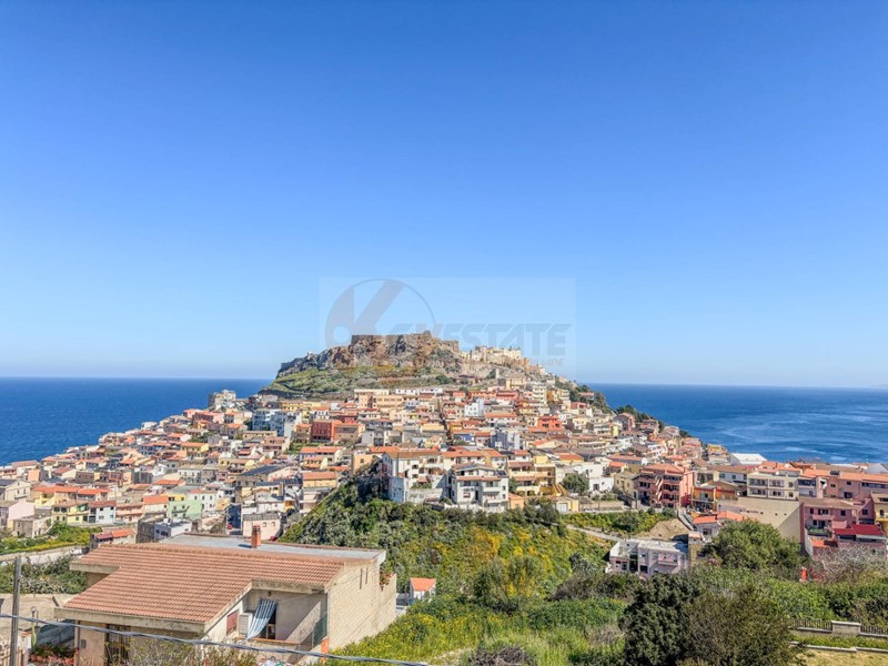 Attico in Vendita a Castelsardo, 265'000&euro;, 74 m²