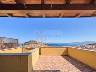 Attico in Vendita a Castelsardo, 265'000&euro;, 74 m²