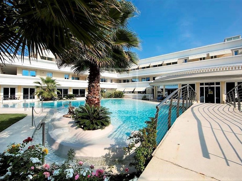 Monolocale in Vendita a Desenzano del Garda, 270'000&euro;, 55 m²