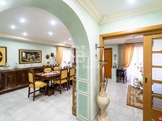 Appartamento in Vendita a Acireale, 229'000&euro;, 142 m²