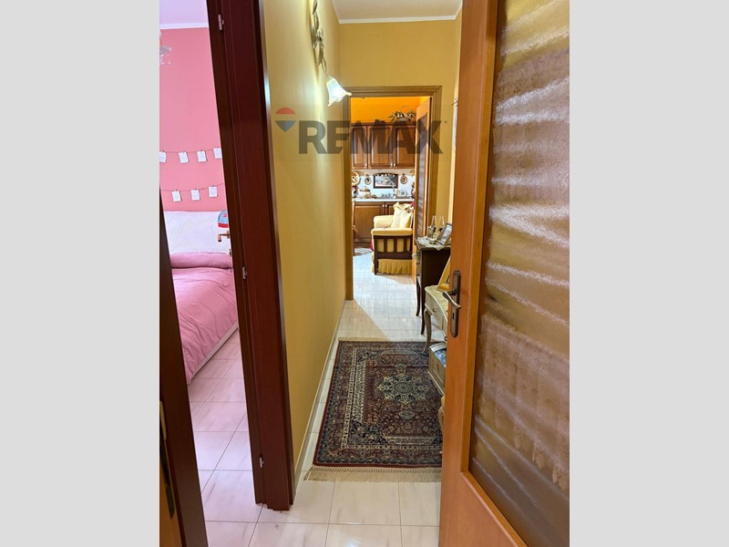 Appartamento in Vendita a Melilli, 65'000&euro;, 95 m²