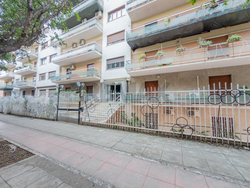 Attico in Vendita a Palermo, 299'000&euro;, 166 m²