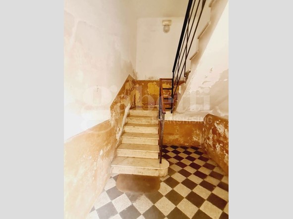 Bilocale in Vendita a Palermo, 85'000&euro;, 60 m²