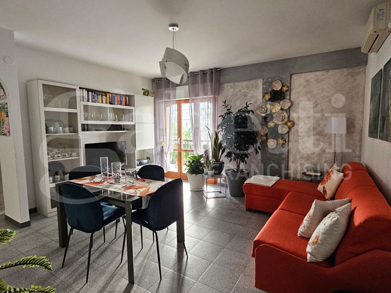 Quadrilocale in Vendita a Scalea, 105'000&euro;, 70 m²