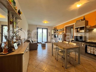 Trilocale in Vendita a Corciano, 150'000&euro;, 73 m², arredato