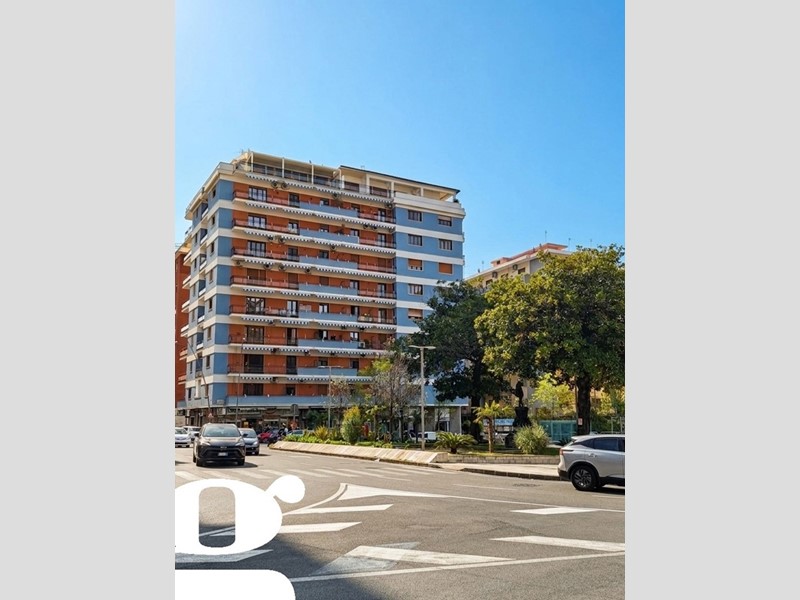 Quadrilocale in Affitto a Napoli, 1'470&euro;, 100 m², arredato