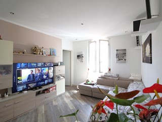 Appartamento in Vendita a Genova, 110'000&euro;, 96 m²