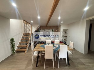 Trilocale in Vendita a Monteroni di Lecce, 110'000&euro;, 107 m²