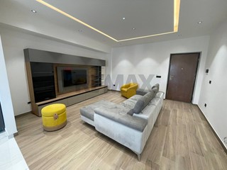 Appartamento in Vendita a Corigliano Rossano, 115'000&euro;, 100 m²