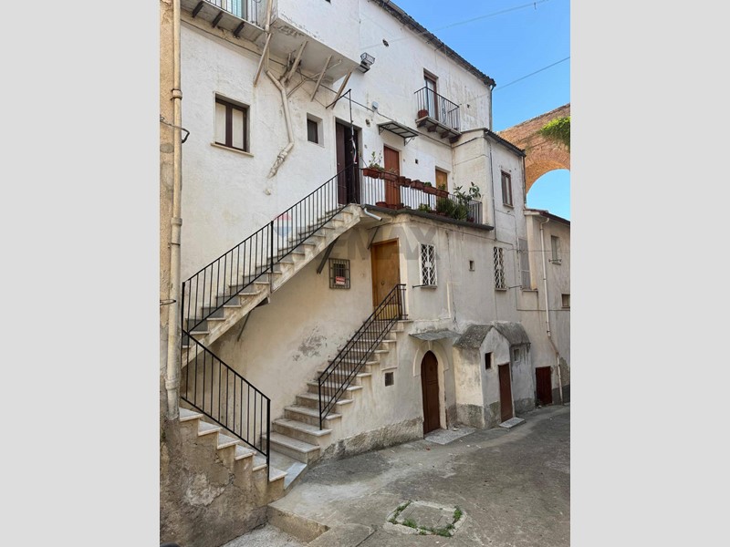 Trilocale in Vendita a Corigliano Rossano, 19'500&euro;, 69 m²