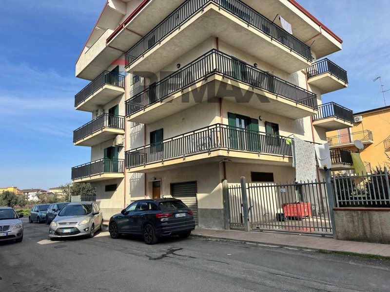 Appartamento in Vendita a Corigliano Rossano, 215'000&euro;, 190 m²