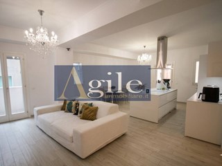 Appartamento in Vendita a San Benedetto del Tronto, 535'000&euro;, 165 m²