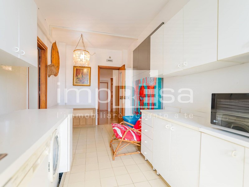 Appartamento in Vendita a Conegliano, 180'000&euro;, 121 m²
