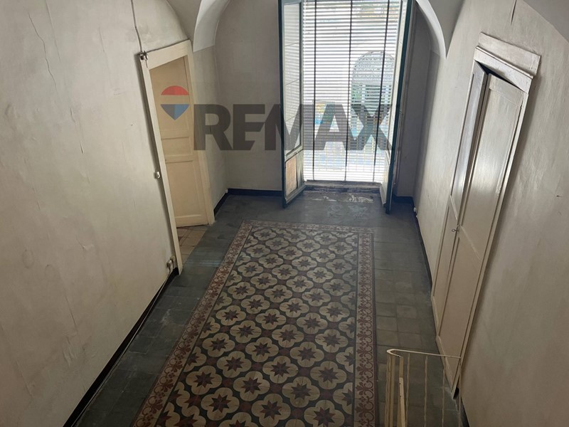 Bilocale in Vendita a Acireale, 49'000&euro;, 62 m²