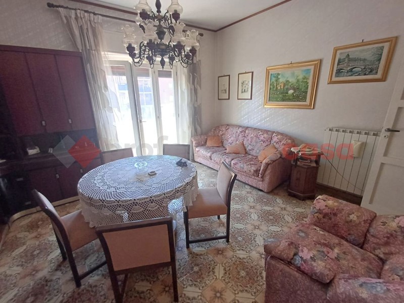 Appartamento in Vendita a Ceprano, 69'000&euro;, 120 m², arredato