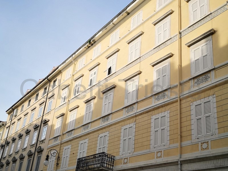 Quadrilocale in Vendita a Trieste, 305'000&euro;, 135 m²